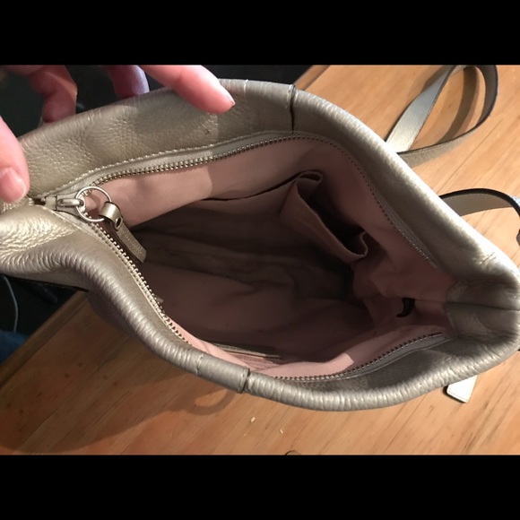 Authentic coach - Picture 3 of 5